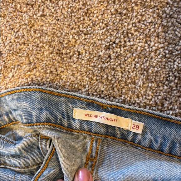 Levi Wedgie Jeans - Picture 5 of 5